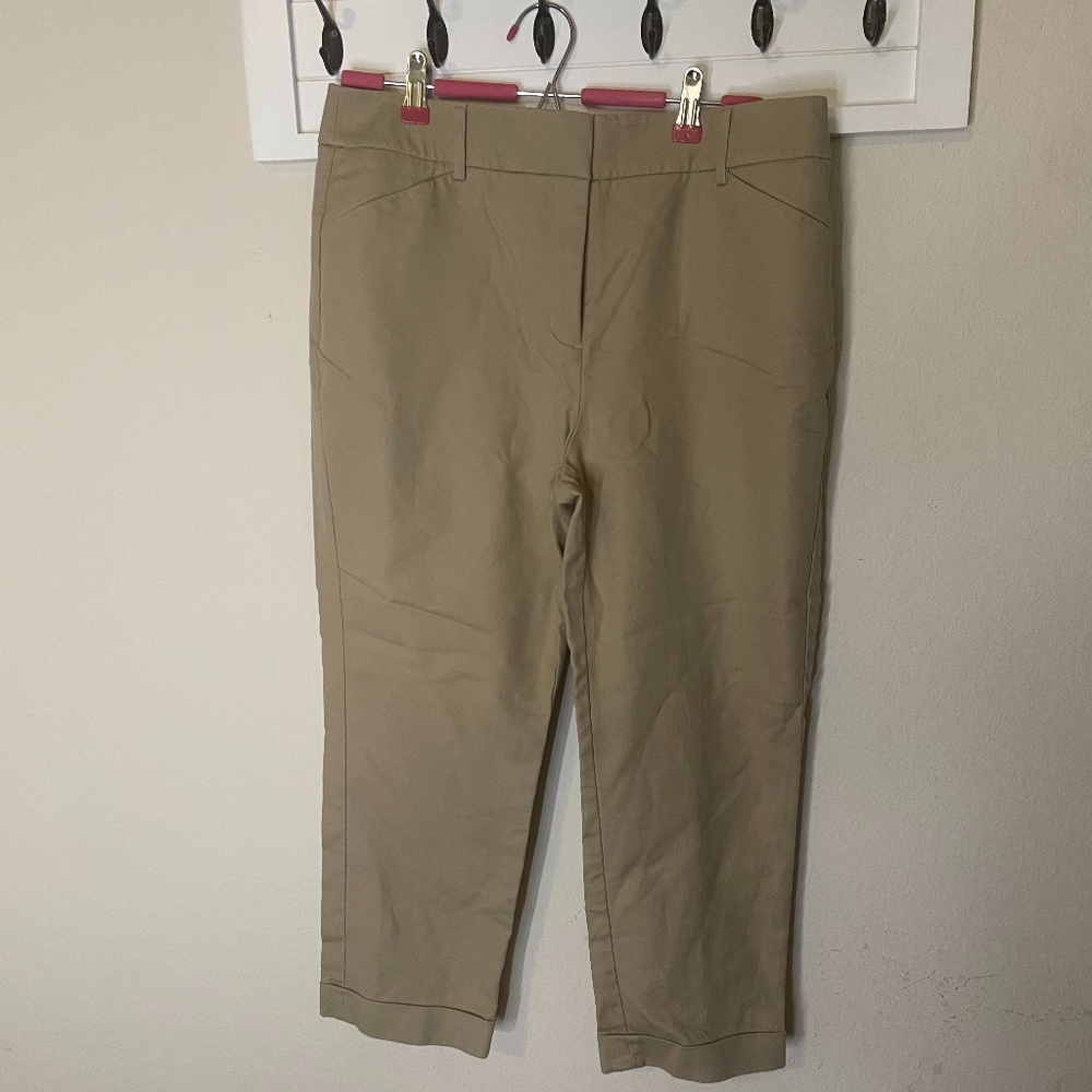Chico's So Slim Size 1 Pants